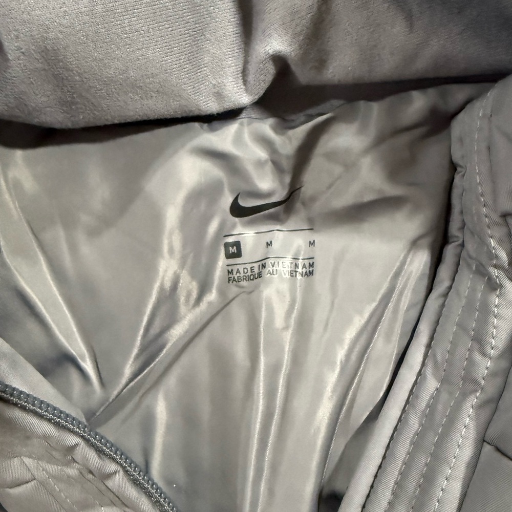 Nike Jacket - Picture 3 of 3